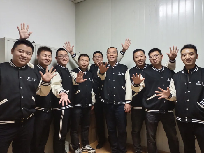 AG线上平台（集团）官方网站
的5周岁，我们这么过！-9.jpg